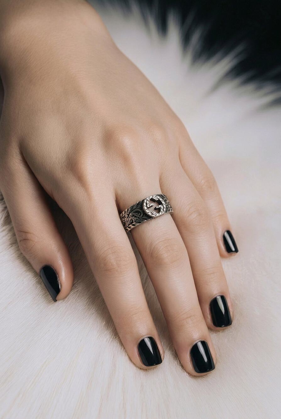 Gucci Interlocking G Arabesque Ring Sterling Silver 925 Size 9 US / 21 EU